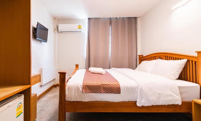 Chana Songkhram Apartment | GO INN Bang Lamphu-Khaosan Road โกอินน์ ตรอกข้าวสาร