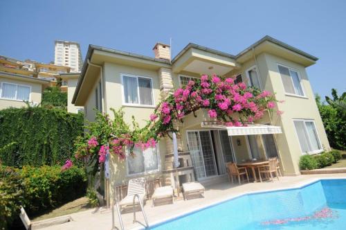 Kargicak Apartment | Gold City Private Pool Villa 3+1 with Free AquaPark