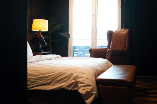 Lahore Apartment | Gold Crest Mall Luxury Apartments with Balcony by NestNow in DHA Phase 4 Lahore