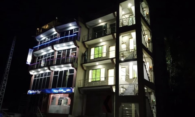 Hunza Hotel | Golden Bite Hotel and Restaurant