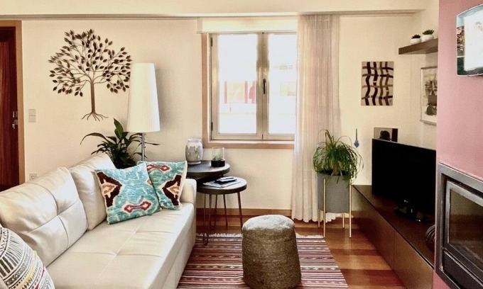 Furadouro House | Golden Pier in Furadouro | heated pool, BBQ and Beach