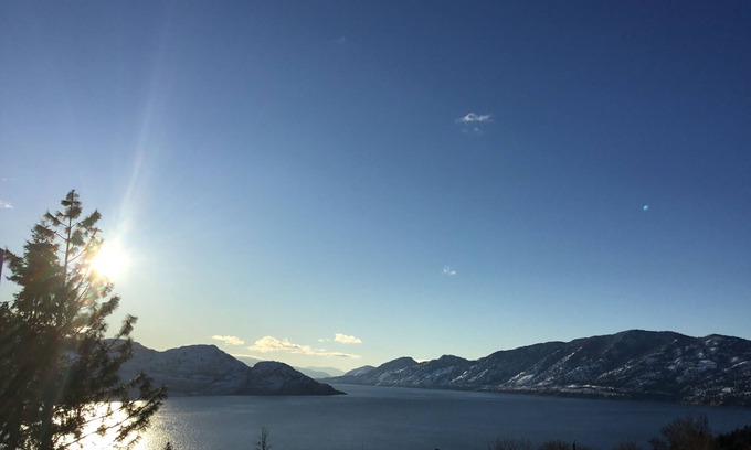 Central Okanagan Apartment | Golden View Cabin Pet Friendly Private Detached Studio w/Panoramic Lake View