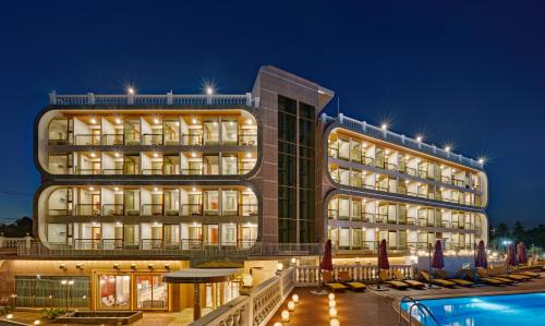 Seogwipo City Hotel | GoldOne Hotel & Suites