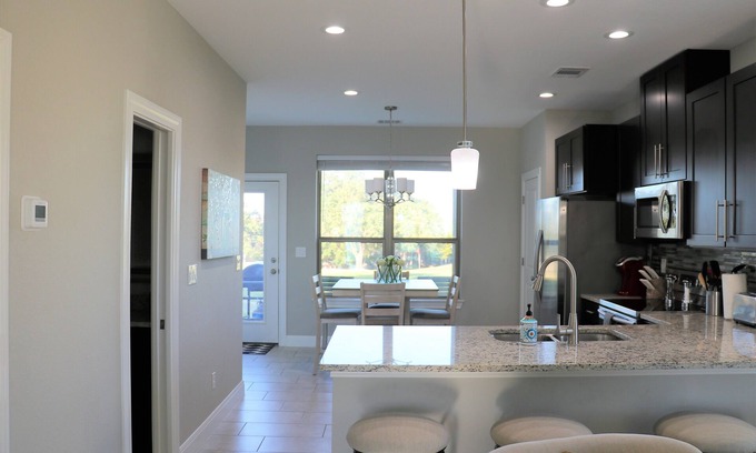 Point Venture House | Golf Special! Lake Getaway! POINT VENTURE