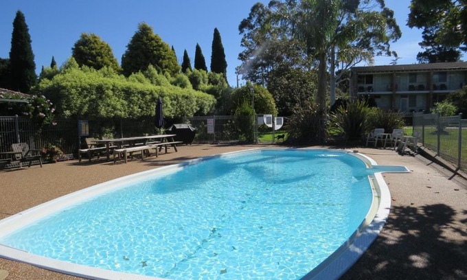 Bowral Cabin | Golfview Lodge
