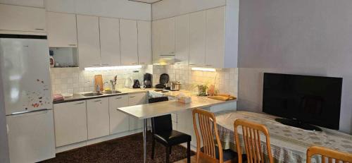 Itainen District Apartment | Good location by the Easton
