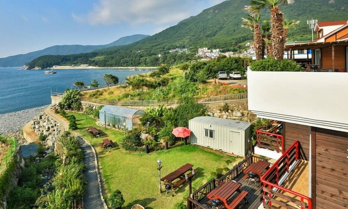 Irun-myeon Apartment | Good view Pension B