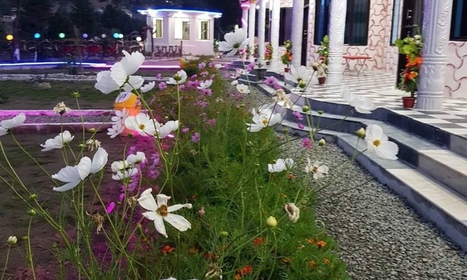 Mardan Hotel | Goodar Resort