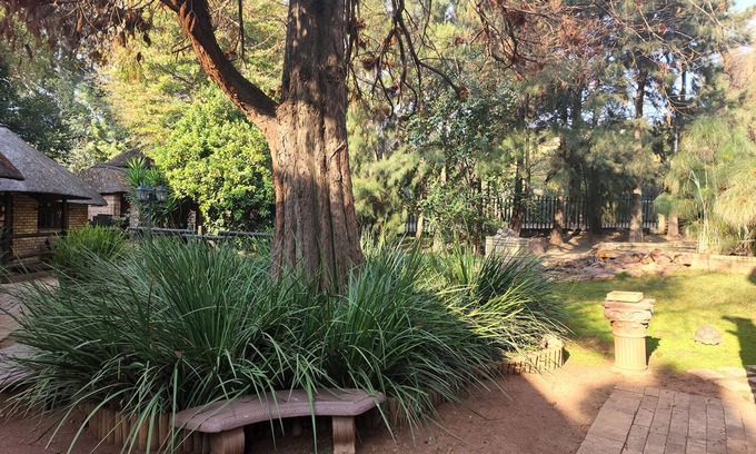 Bedfordview House | Goodnight Guest Lodge