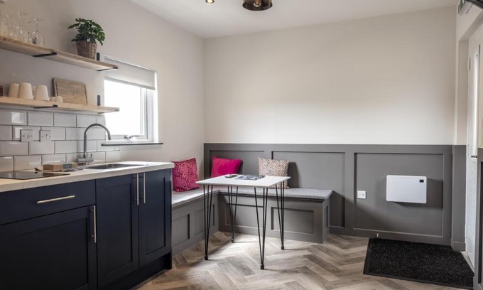 Barry Cabin | Goodstay Lodges by Urban Space