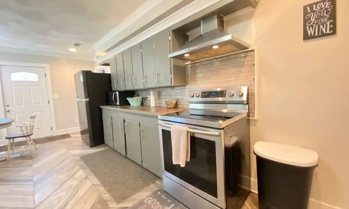 Hattiesburg House | Gordon Creek - Charming House Close to Downtown!