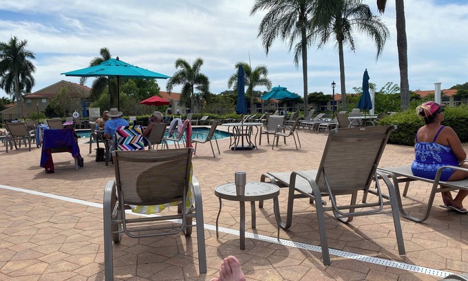 Naples Condo | Gorgeous 3-bedroom condo in delightful Naples with WiFi, fitness room, 3 pools