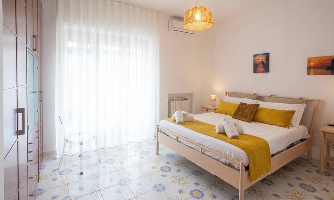 Sant'Agnello Apartment | Gorgeous apartment in Sorrento within walking distance of the center