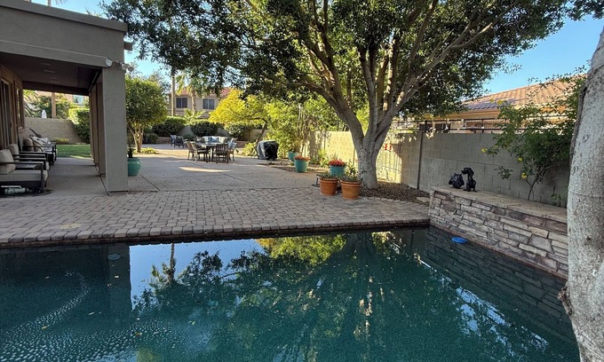 Tempe House | Gorgeous Custom Home ,Heated Pool, Golf, Gourmet Restaurants and Shopping!