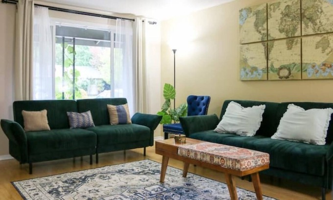 Beaverton House | ๐ Gorgeous Entire House + Parking ๐