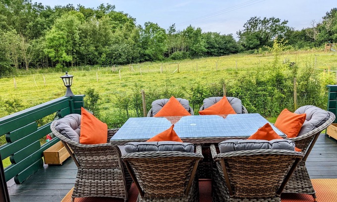 Llanfairpwllgwyngyll Cabin | Gorgeous green log cabin at one with nature on Isle of Anglesey