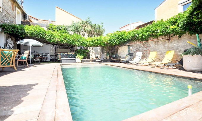 Villelongue-de-la-Salanque House | Gorgeous home in Villelongue-de-la-S