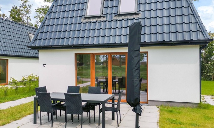 Den Oever House | Gorgeous home in Den Oever with WiFi