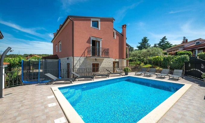 Rovinjsko Selo House | Gorgeous home in Rovinj with WiFi