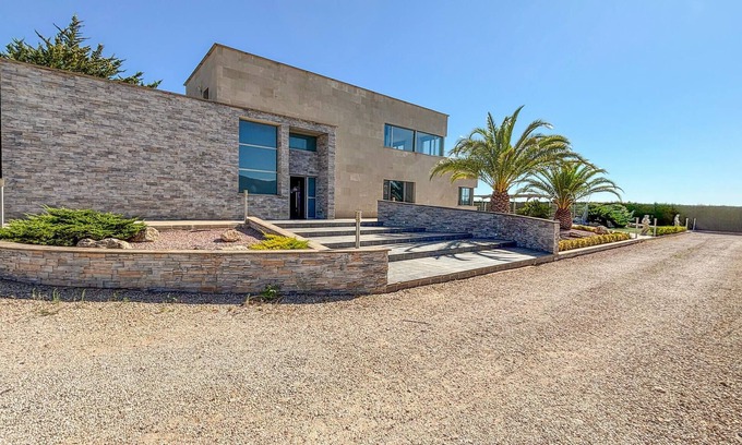 Yecla House | Gorgeous home in Yecla