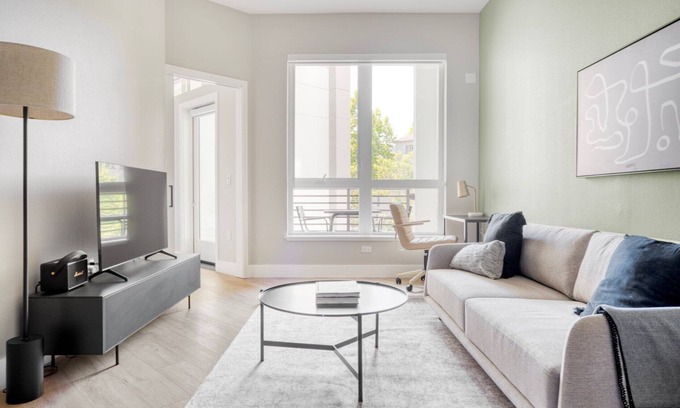 Sunnyvale West Apartment | Gorgeous Mountain View 1BR w/W/D, Pool & Gym, nr tech HQs, by Blueground
