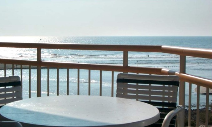 Briarcliffe Acres Condo | GORGEOUS OCEAN CREEK SOUTH TOWER 3BR/3BA, Spectacular View! 7/26-8/16 OPEN!