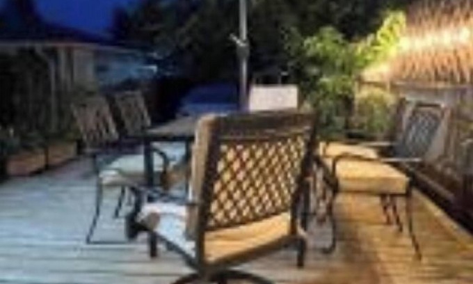 Burnaby Apartment | Gorgeous two beds unit near Burnaby Metrotownn