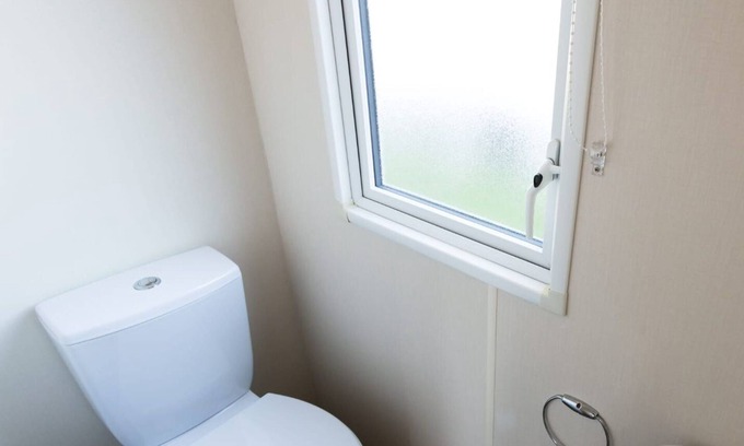 Hamworthy House | Gorse Hill Hideaway
