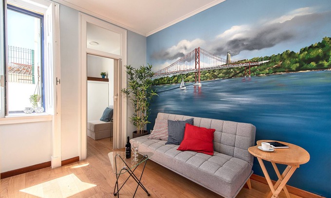 Alfama Apartment | Graça Charming, come and enjoy Lisbon