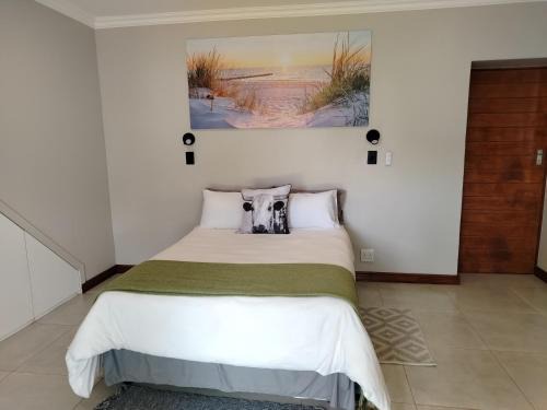 The Reeds Apartment | Grace 523