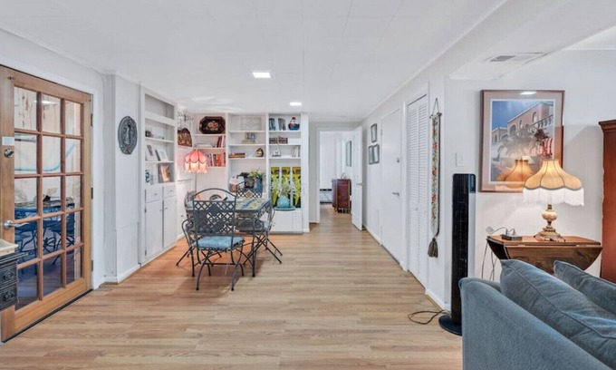 Annapolis Apartment | Gracie's Garden in Annapolis