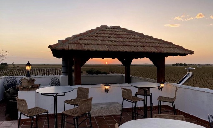 Arenales de San Gregorio House | Gran Casa Rural La Vendimia