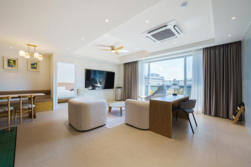 Gunsan Hotel | Gran Hotel