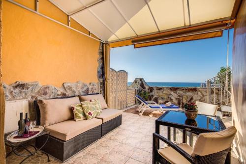 Patalavaca Apartment | Granada I Apartments