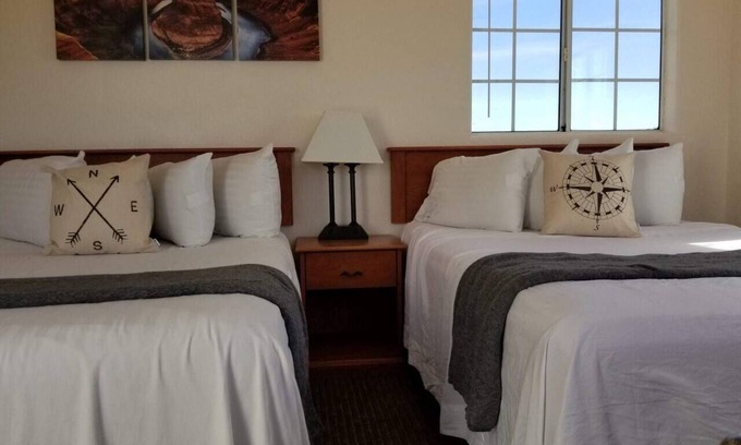 Valle Hotel | Grand Canyon Private Suite Retreat Sleeps 6