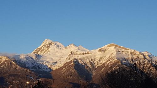 Forest-Saint-Julien House | Grand chalet familial