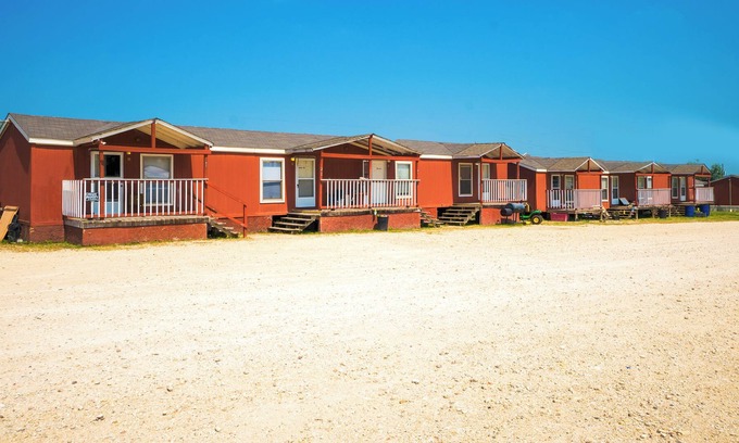 Nixon Hotel | Grand Eagle Ford Lodge & RV Park Nixon By OYO