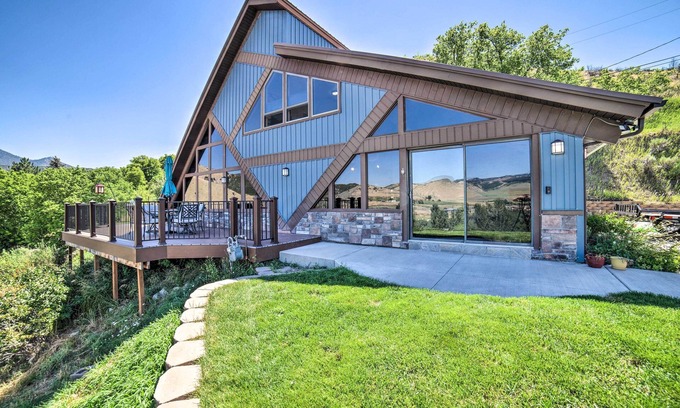 Lava Hot Springs Cabin | Grand Idaho Cabin < 1 Mi to Lava Hot Springs!