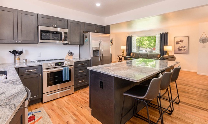 Grand Junction House | Grand Junction House near Colorado Mesa University and St. Mary's Hospital.