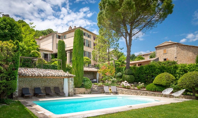 Lacoste House | Grand Lacoste villa, 5 bedrooms/bathrooms, pool and views
