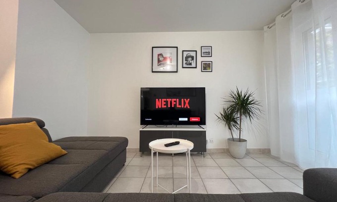 Amidonniers - Caffarelli Apartment | Grand T2 Centre Ville avec Parking Gratuit