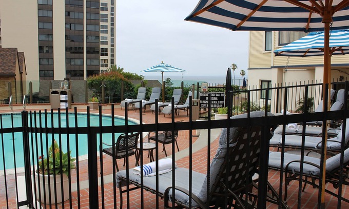 Village of La Jolla Hotel | Grande Colonial Hotel