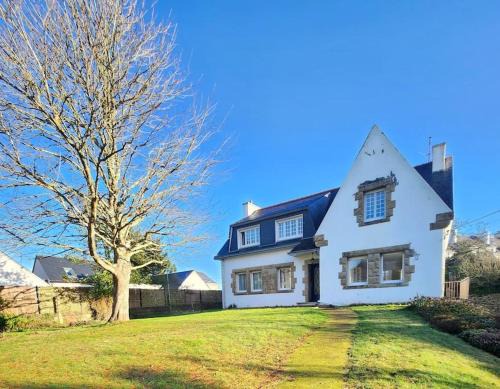 Concarneau House | Grande maison en bord de mer
