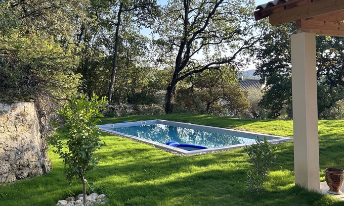 Vers-Pont-du-Gard Villa | Grande Maison de Campagne Familiale à 2 pas du Pont du Gard et au Calme !