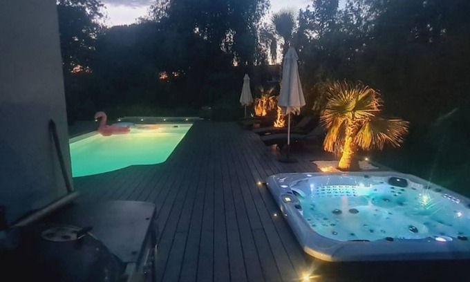 Sanguinet Villa | Grande Villa Avec Piscine et spa