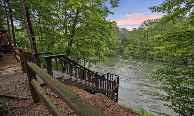 Broken Bow Cabin | Grandview ~ Riverfront with play set, hot tub, kayaks and outdoor patio
