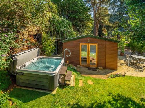 Sibford Gower House | Grange Stables