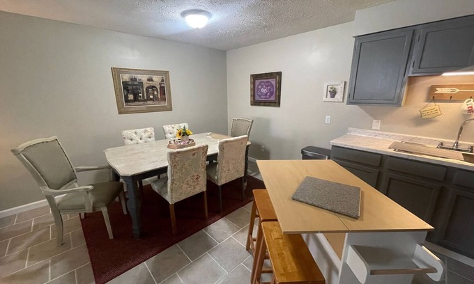 Waynesville Apartment | Gratitude Nest #3 Charming Apartment Minutes Away from Ft Leonard Wood