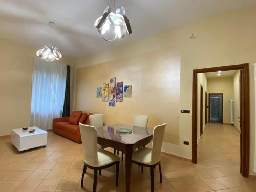 Portici Apartment | Gravina House