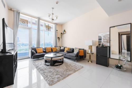 Jumeirah Village Triangle Apartment | Great Gatsby's Home